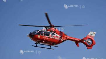 Constanţa: Copilul dispărut în Dunăre a fost scos din apă şi preluat, fără semne vitale, de un elicopter SMURD