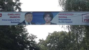 Un primar din Botoșani are bannere și cu PSD și cu PNL: „Știți cum e în campanie, oamenii nu pot să fie de aceeași culoare toți”