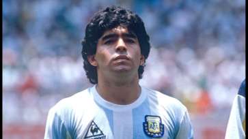 A murit Diego Maradona