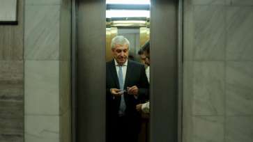 Călin Popescu Tăriceanu a fost achitat definitiv de Curtea Supremă în dosarul privind incompatibilitatea unui fost senator/ Este dosarul în care procurorul de şedinţă a cerut achitarea, fără ...