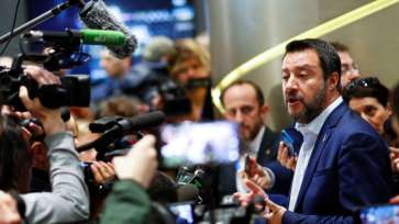 Salvini: Prezenţa teroristă în ambarcaţiunile cu migranţi a devenit o certitudine