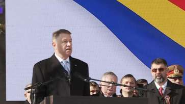 VIDEO. Klaus Iohannis, huiduit și aplaudat în același discurs. Liderii PSD au coborat de pe scenă în timpul discursului